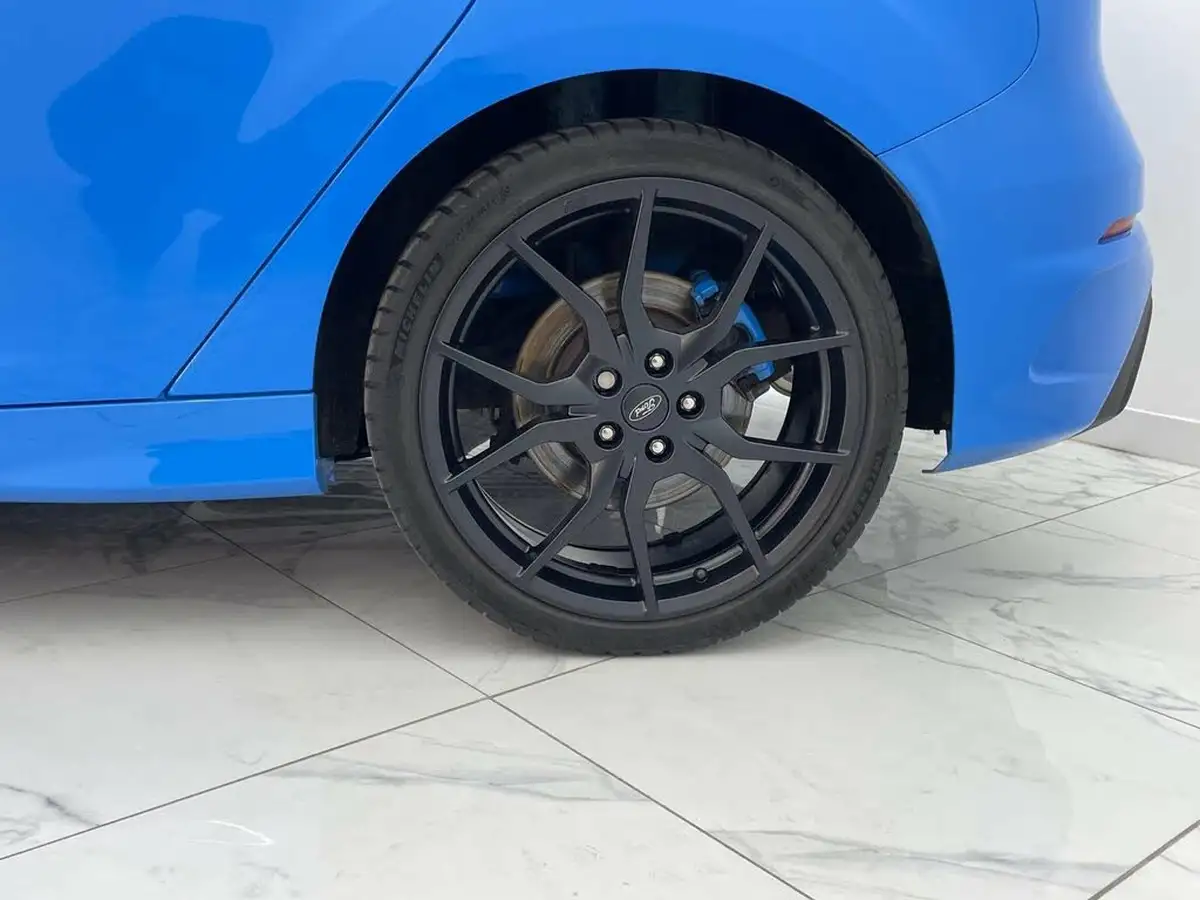 2017-ford-focus-23-rs-4x4-2261cc-big-37