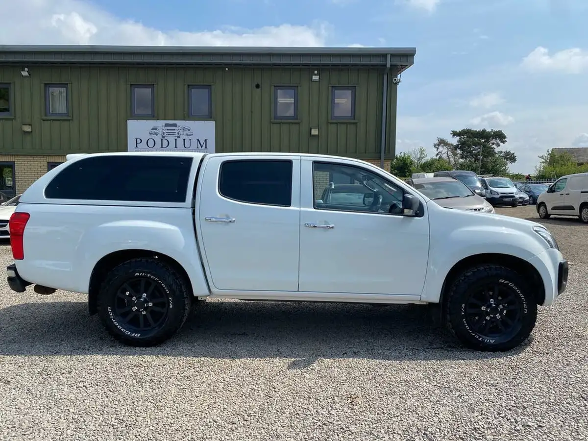 2012-isuzu-d-max-25td-utah-big-2
