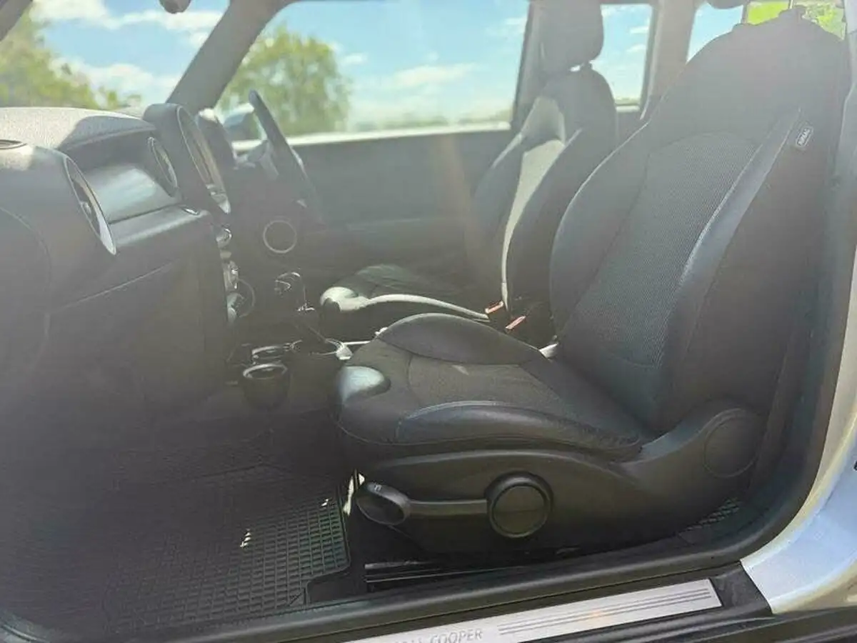 2008-mini-clubman-16-cooper-120bhp-auto-big-28