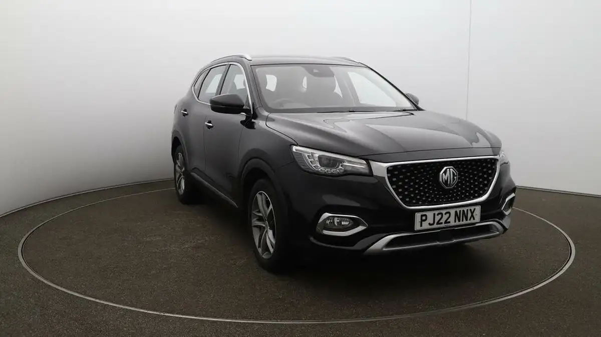 2022-mg-hs-15t-gdi-excite-162ps-dct-big-41