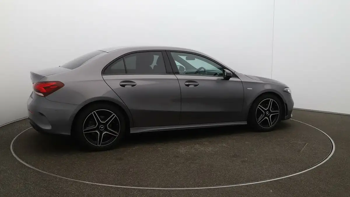 2022-mercedes-benz-a-class-13-a200-amg-line-executive-edition-saloon-4d-7g-dct-big-52