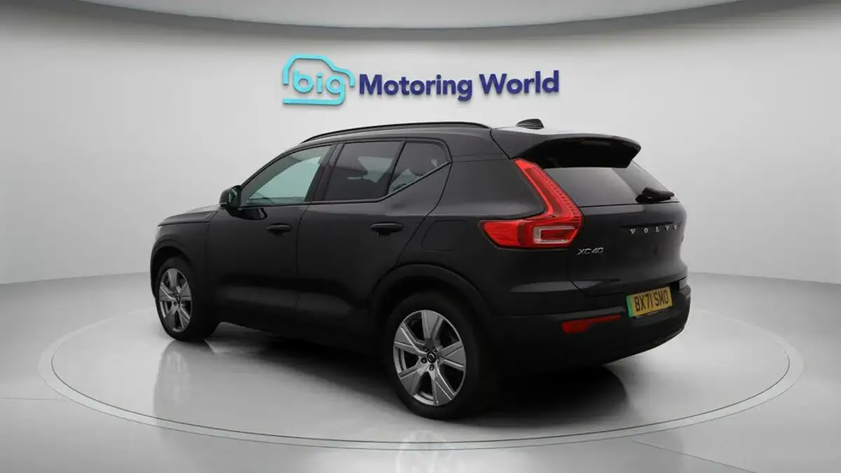 2021-volvo-xc40-e-twin-recharge-big-5