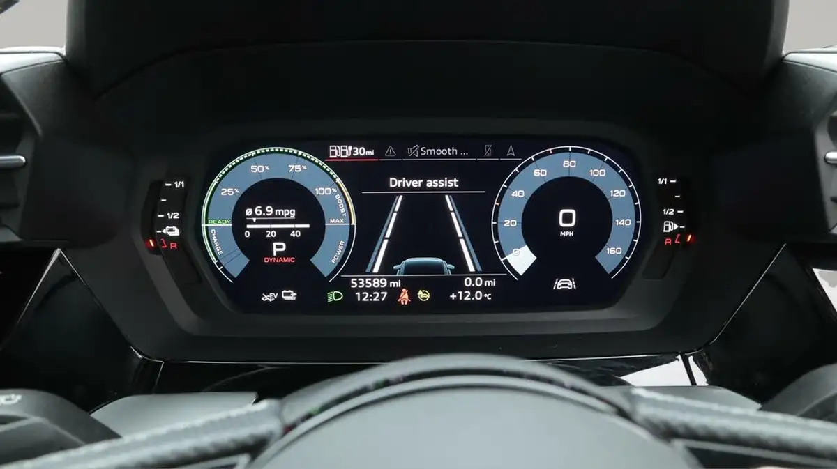 2021-audi-a3-14-40-tfsi-e-s-line-big-10