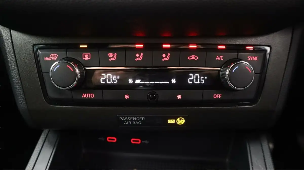 2021-seat-ibiza-10-tsi-fr-sport-110ps-big-12