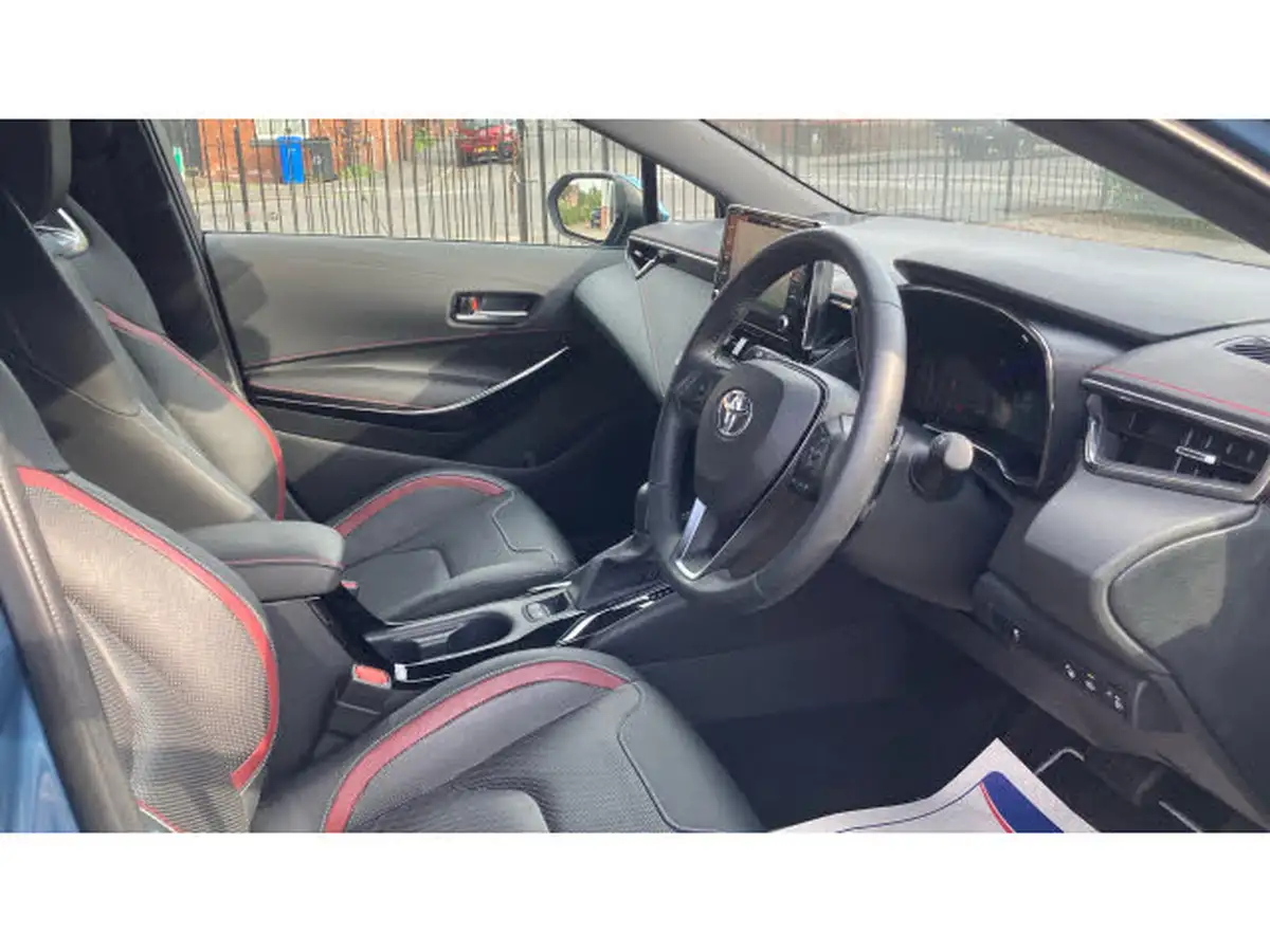 2021-toyota-corolla-20-vvt-i-excel-trk-hatchback-big-10