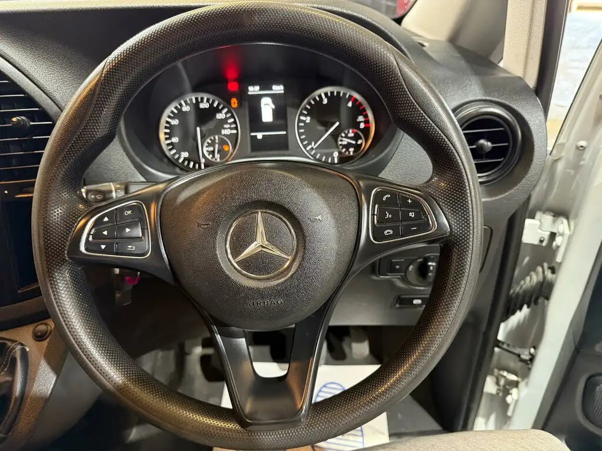 2017-mercedes-benz-vito-16cdi-111cdi-panel-extra-long-big-20