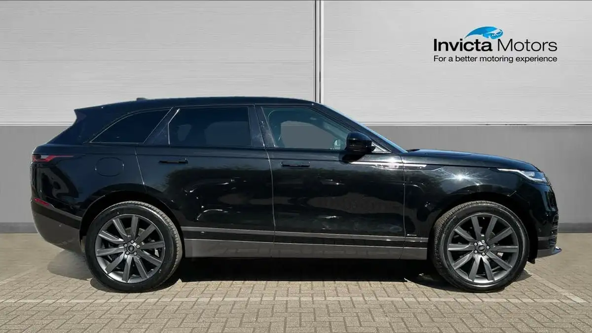 2017-land-rover-range-rover-velar-20-d240-r-dynamic-hse-big-1