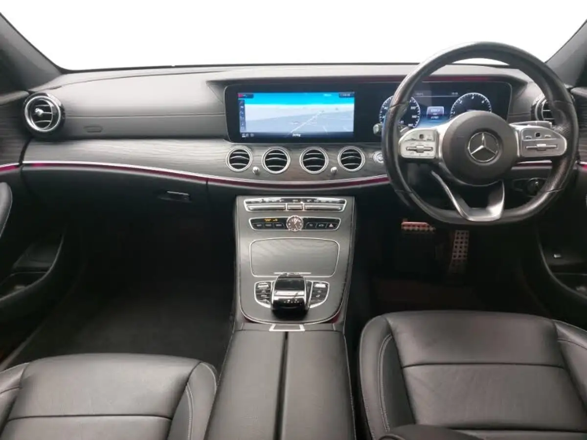 2019-mercedes-benz-e-class-20d-e220d-amg-line-edition-premium-estate-5d-big-2