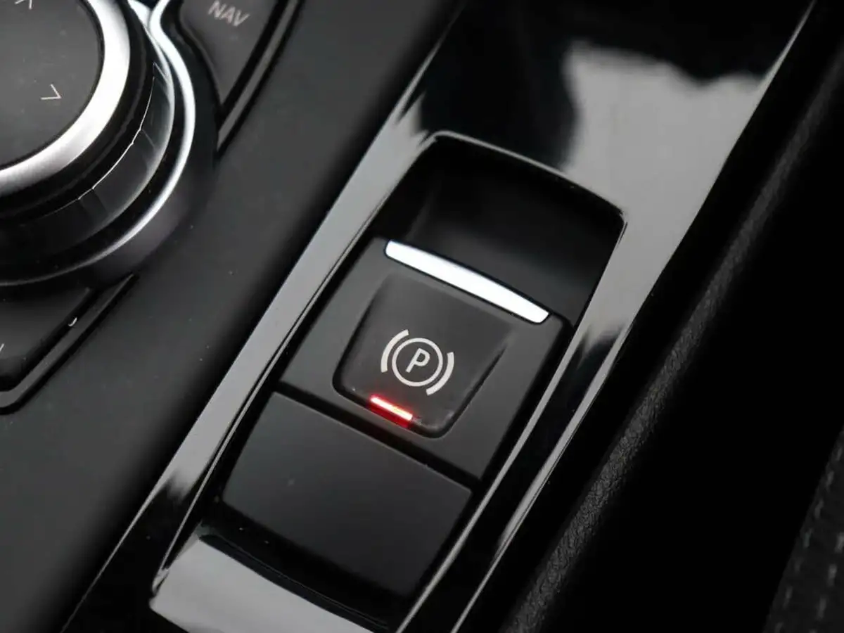 2021-bmw-x2-15-sdrive18i-sport-big-30