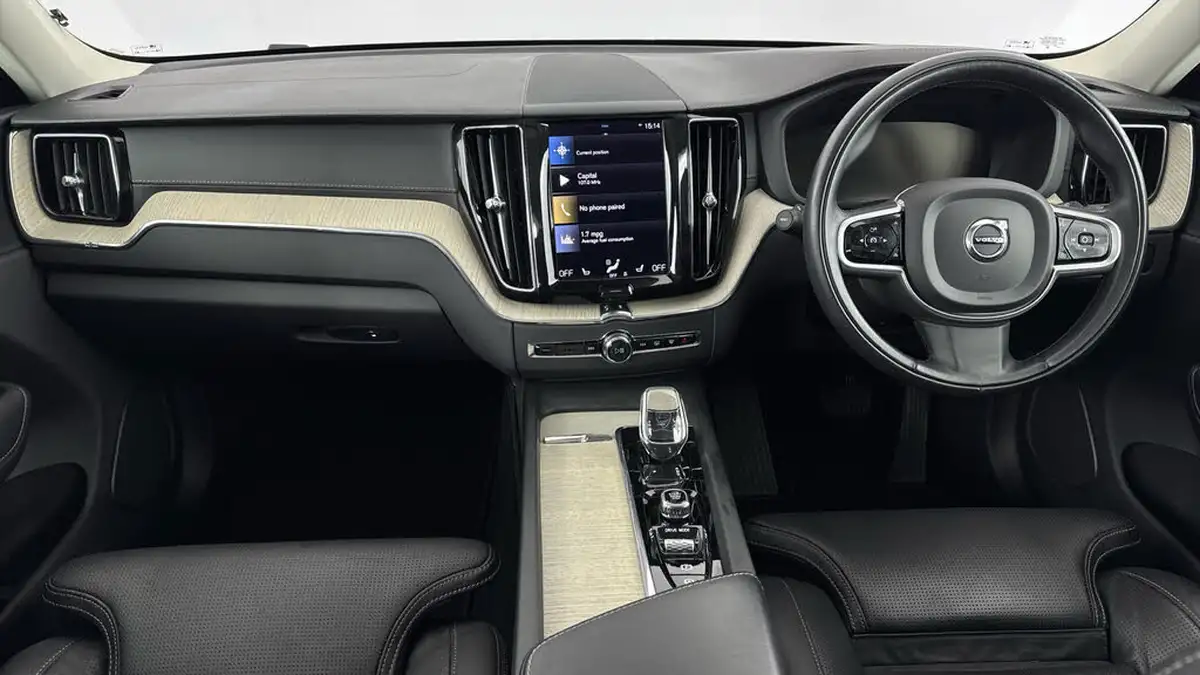2021-volvo-xc60-20td-b4-inscription-awd-big-10