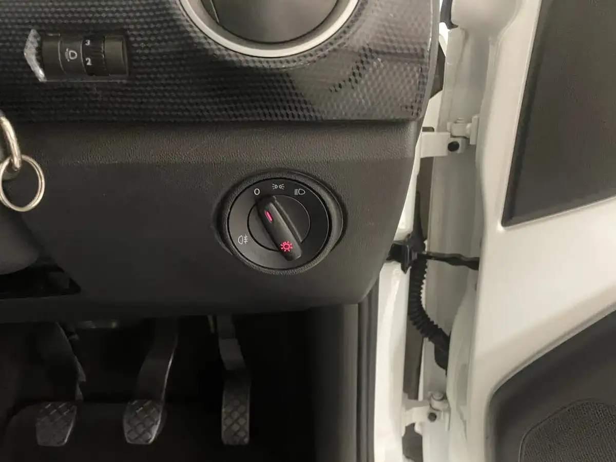 2021-volkswagen-up-10-up-65ps-sre-bmt-evo-3d-big-12