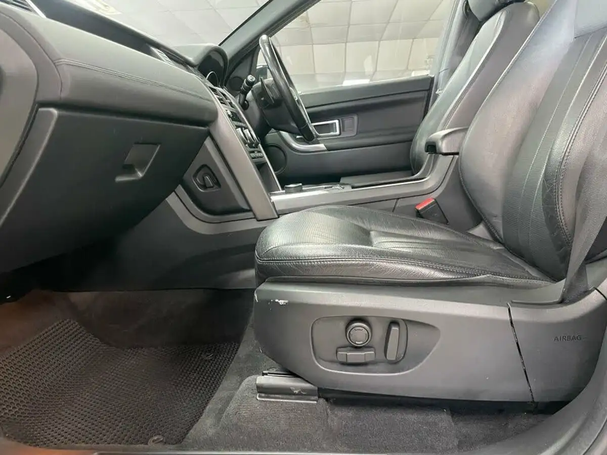 2019-land-rover-discovery-sport-20td4-landmark-big-31