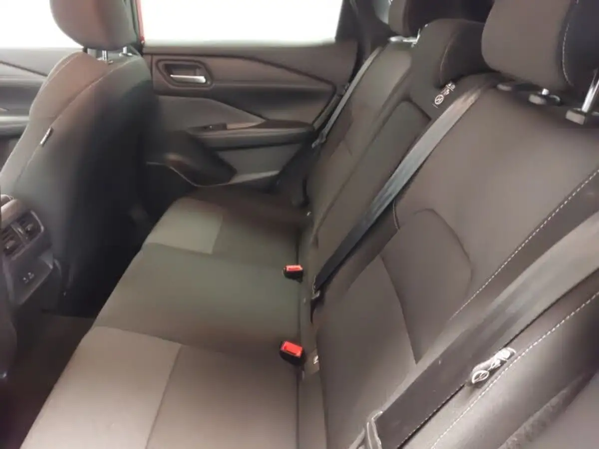 2022-nissan-qashqai-13-dig-t-n-connecta-160ps-auto-big-5