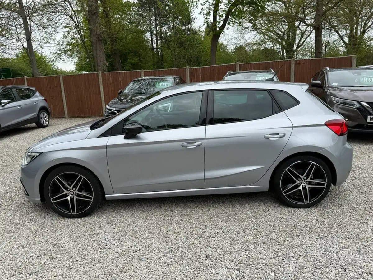2019-seat-ibiza-10-mpi-fr-sport-big-3