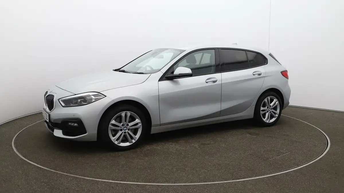 2020-bmw-1-series-big-60