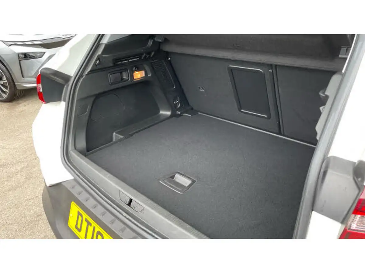 2019-vauxhall-grandland-x-12-sport-nav-big-44
