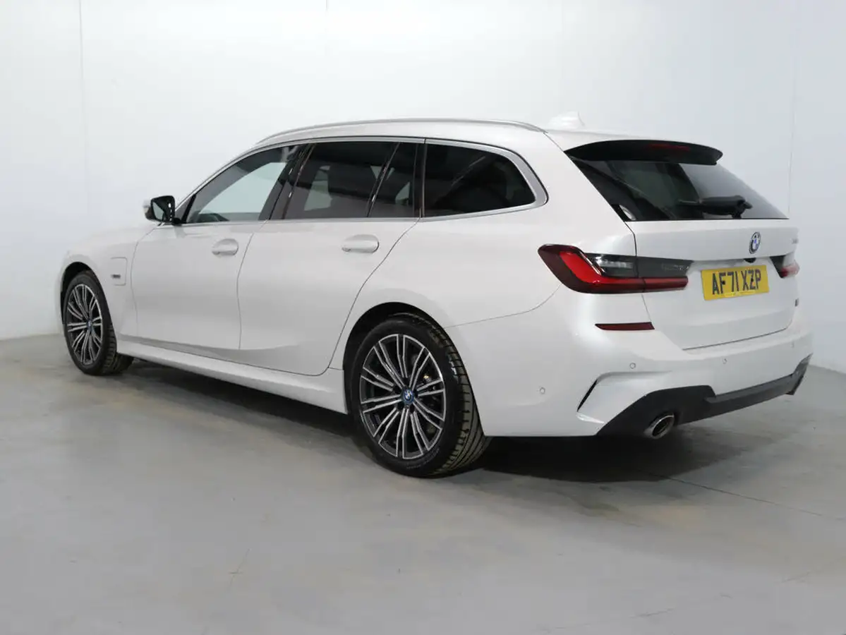 2021-bmw-3-series-20-330e-m-sport-touring-5d-big-6