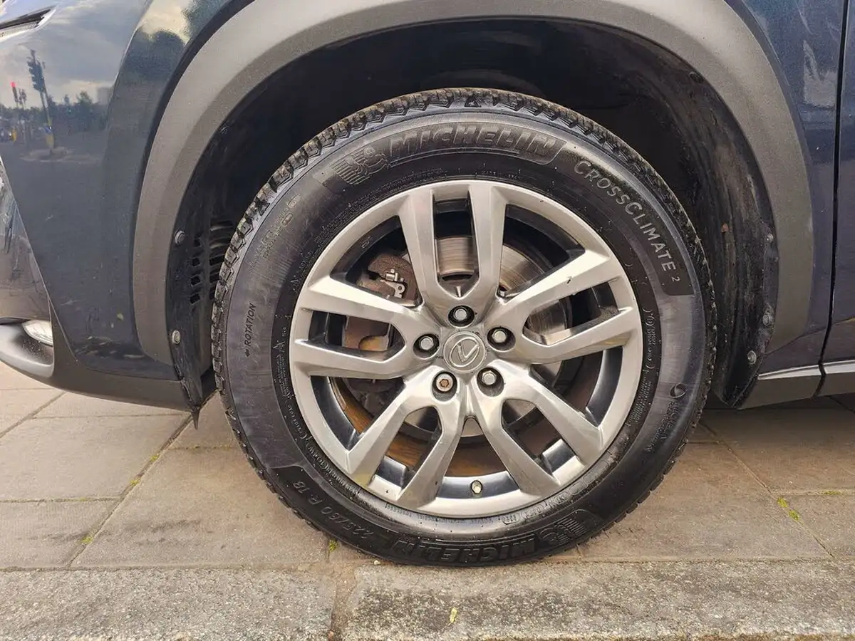 2014-lexus-nx-300h-25-luxury-194bhp-sunroof-big-77