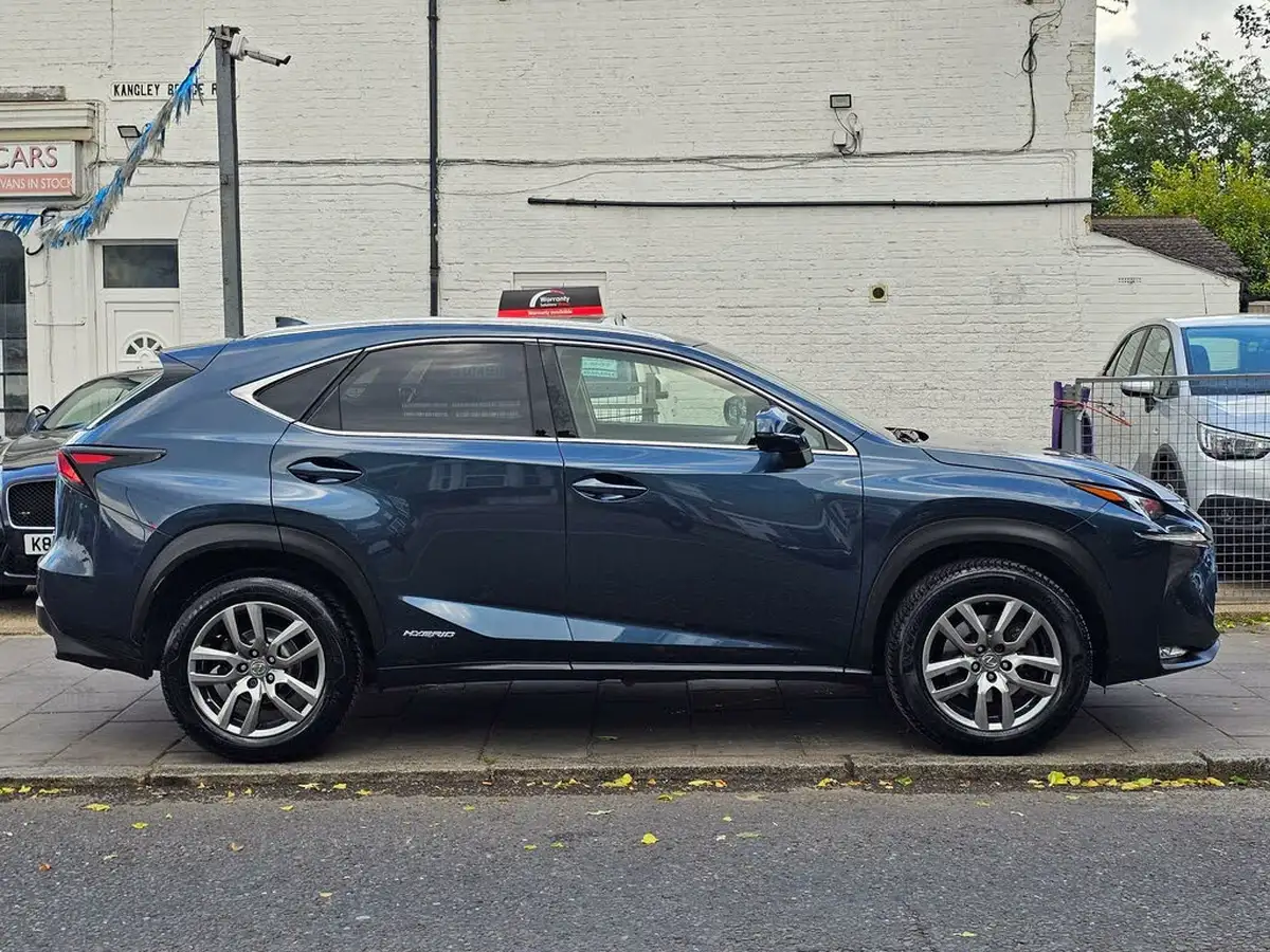 2014-lexus-nx-300h-25-luxury-194bhp-sunroof-big-1