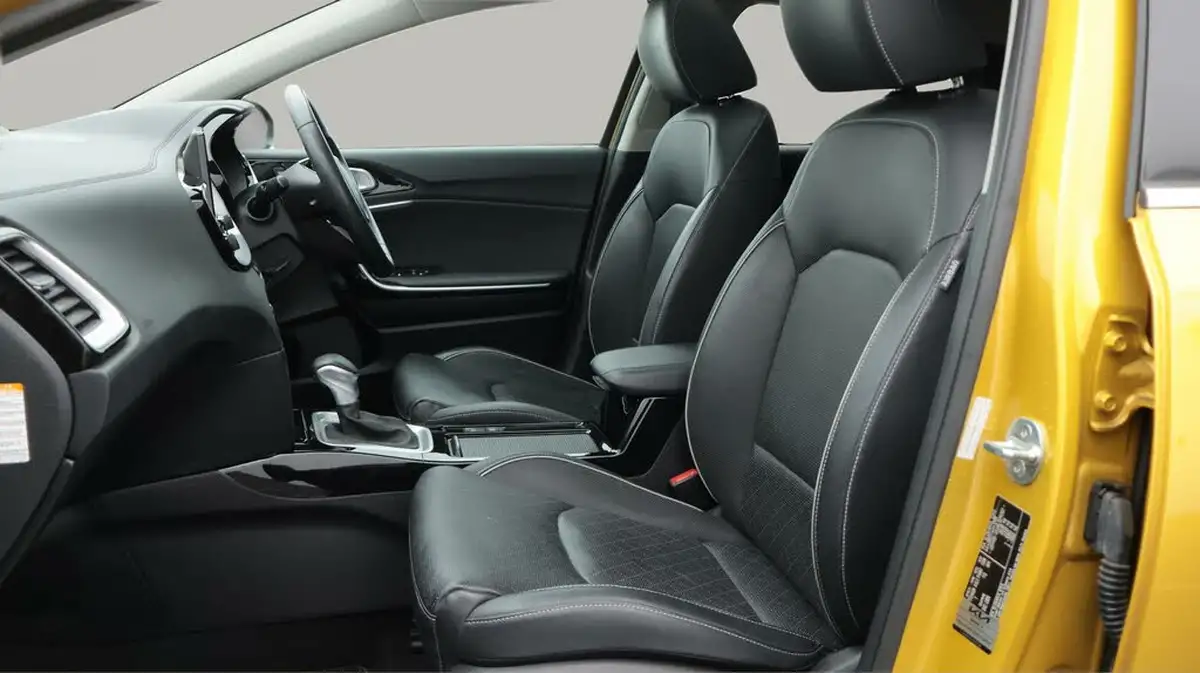 2022-kia-xceed-16-gdi-4-big-14