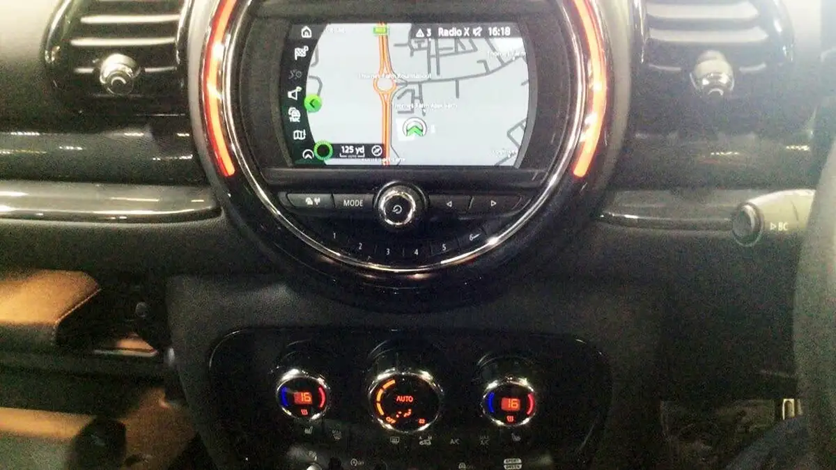 2019-mini-clubman-15-cooper-sport-134bhp-big-7