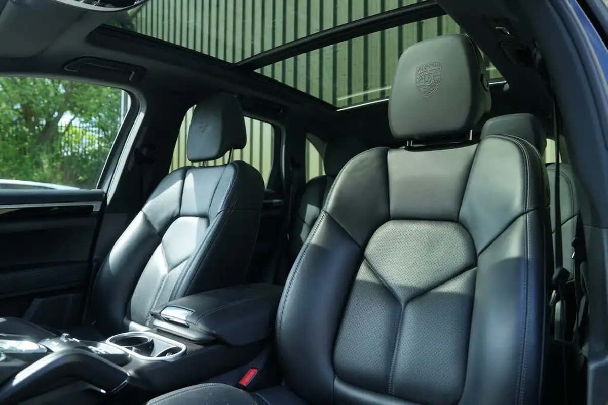 2016-porsche-cayenne-30-s-e-hybrid-big-16