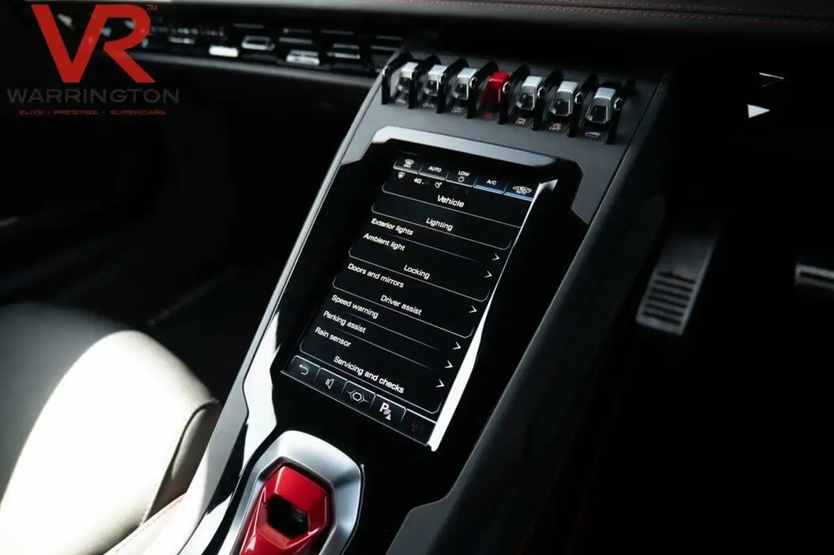 2022-lamborghini-huracan-52-evo-640ps-4wd-coupe-big-30