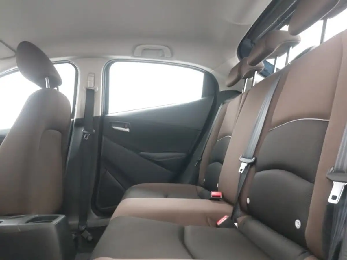 2022-mazda-mazda2-15-e-skyactiv-g-se-l-big-5