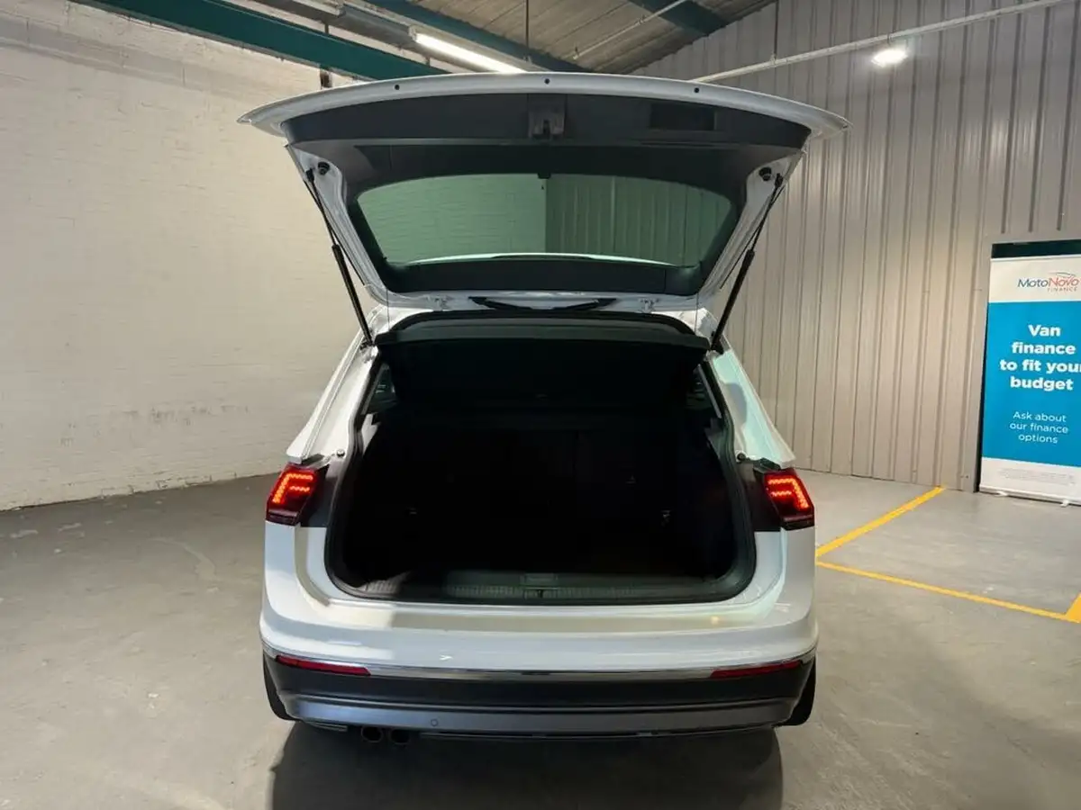 2019-volkswagen-tiguan-15-tsi-sel-big-13