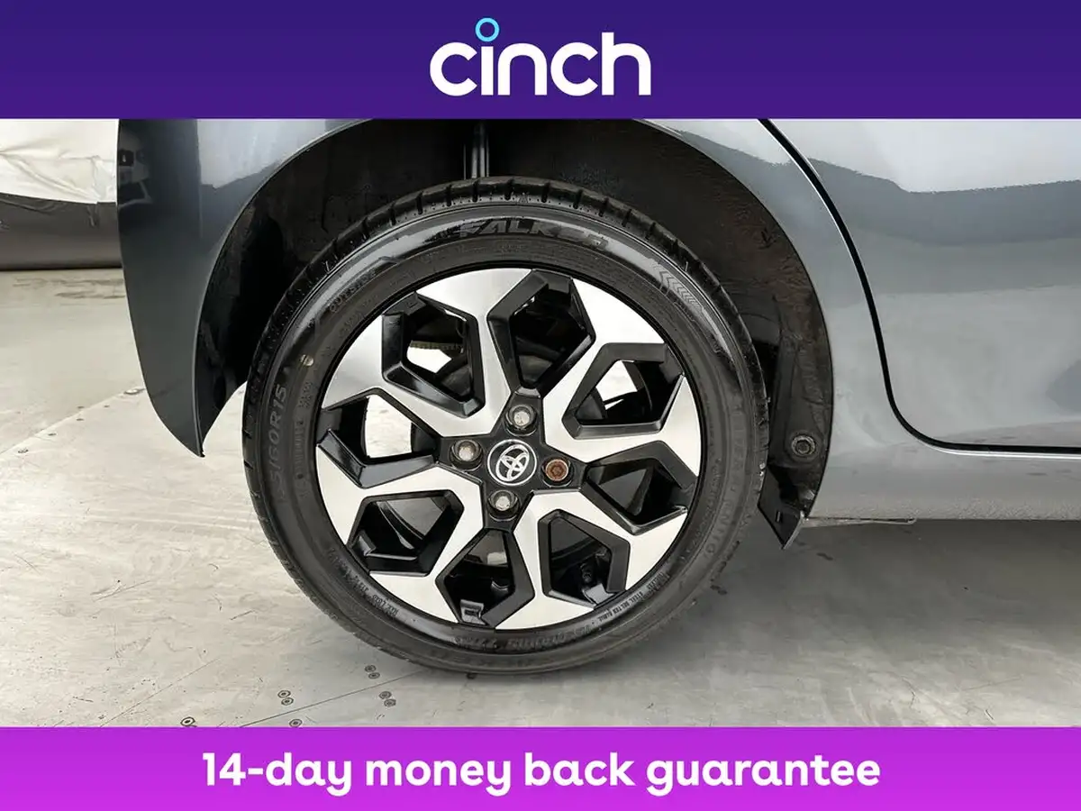 2018-toyota-aygo-10-vvt-i-x-plore-big-25