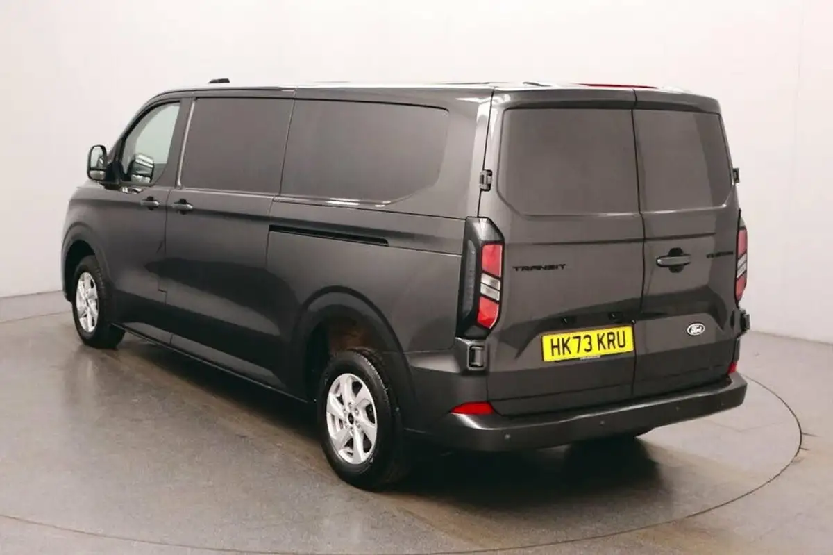 2023-ford-transit-custom-20tdci-320-l2h1-limited-136pseu6e-panel-van-1996cc-auto-big-5