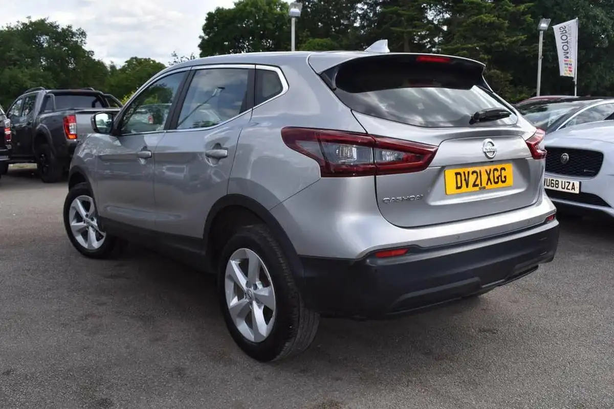 2021-nissan-qashqai-13-dig-t-acenta-premium-140ps-big-4