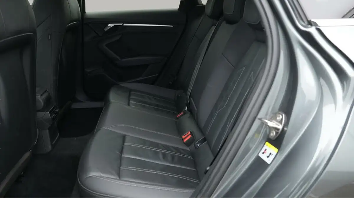2022-audi-a3-15-35-tfsi-s-line-sportback-5d-big-16