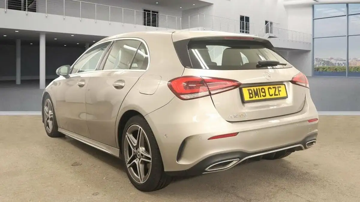 2019-mercedes-benz-a-class-15d-a180d-amg-line-executive-hatchback-5d-7g-dct-big-2