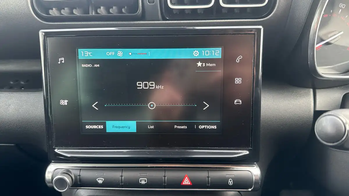 2018-citroen-c3-aircross-12-puretech-feel-110ps-ss-eat6-big-36