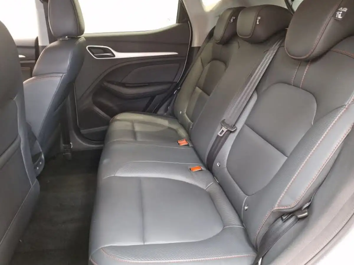 2024-mg-zs-suv-10t-gdi-exclusive-big-5