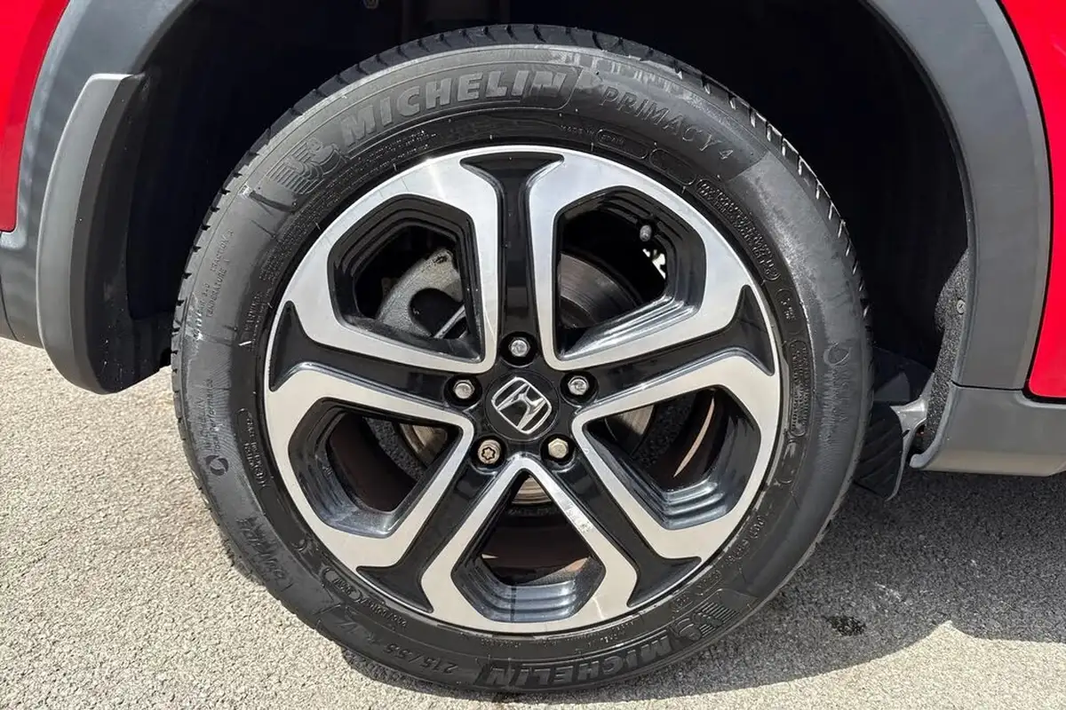 2016-honda-hr-v-15-i-vtec-ex-big-14