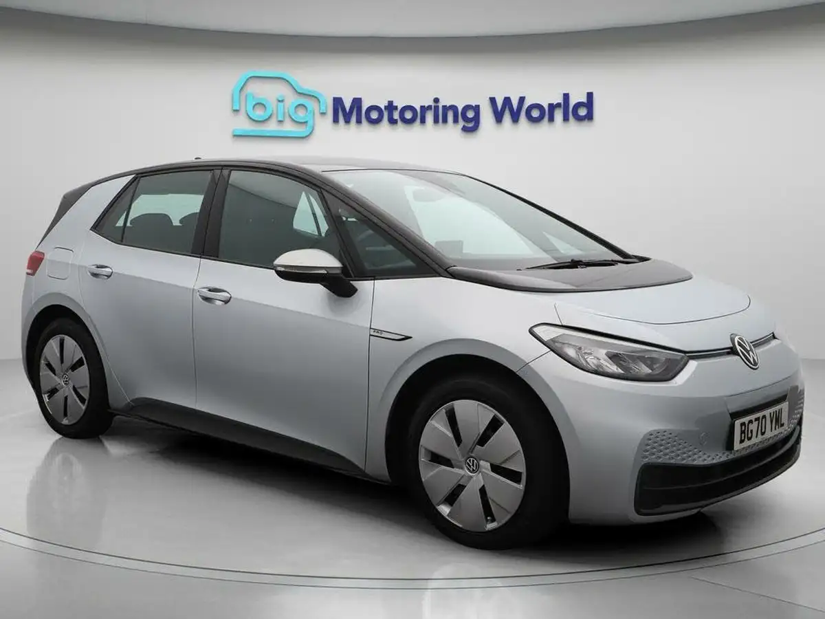 2020-volkswagen-id3-e-life-big-0
