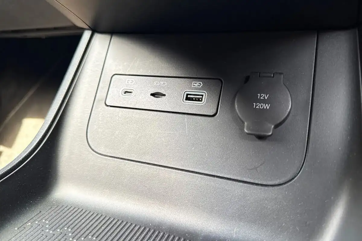 2025-byd-atto-3-e-comfort-big-57