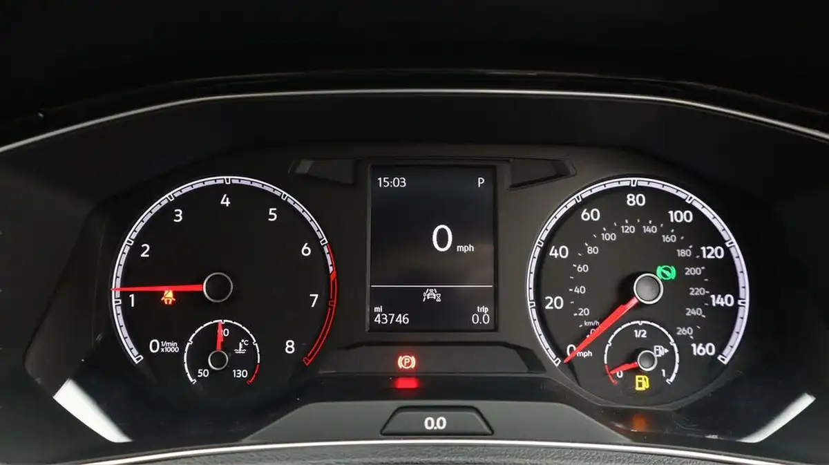 2021-volkswagen-t-roc-15-tsi-black-edition-dsg-big-10