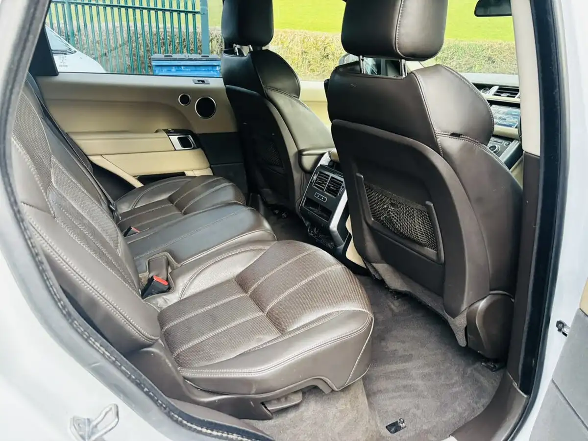 2014-land-rover-range-rover-sport-30-sd-v6-hse-dynamic-big-18