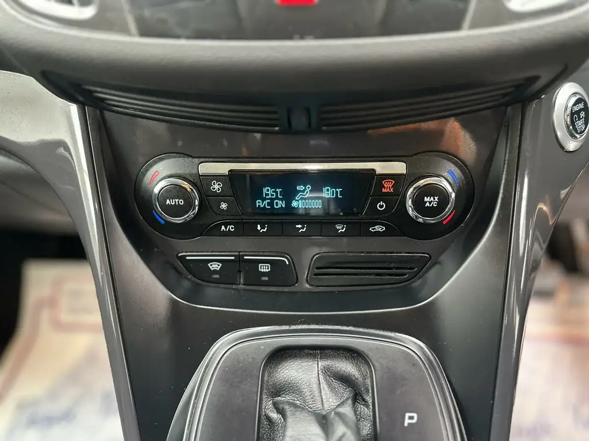 2014-ford-kuga-20tdci-titanium-163ps-awd-powershift-big-42