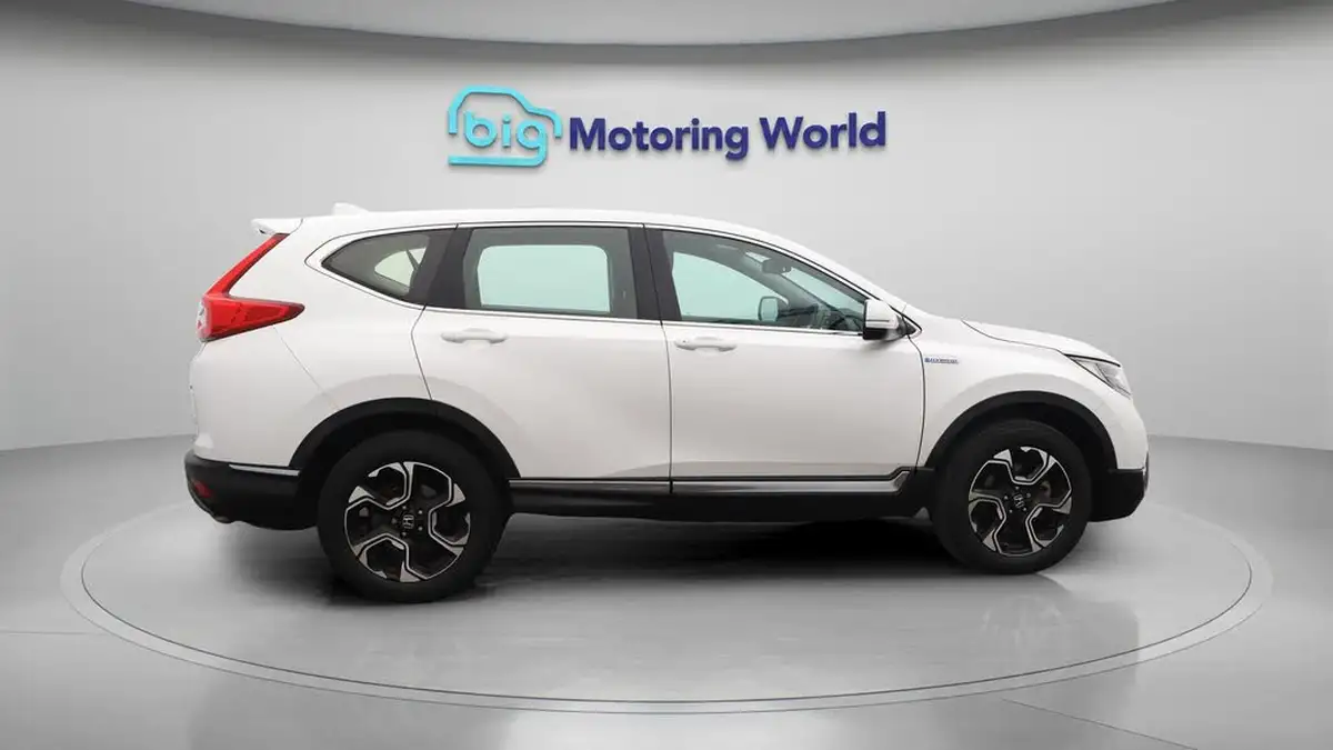 2021-honda-cr-v-20-i-mmd-se-4wd-big-8