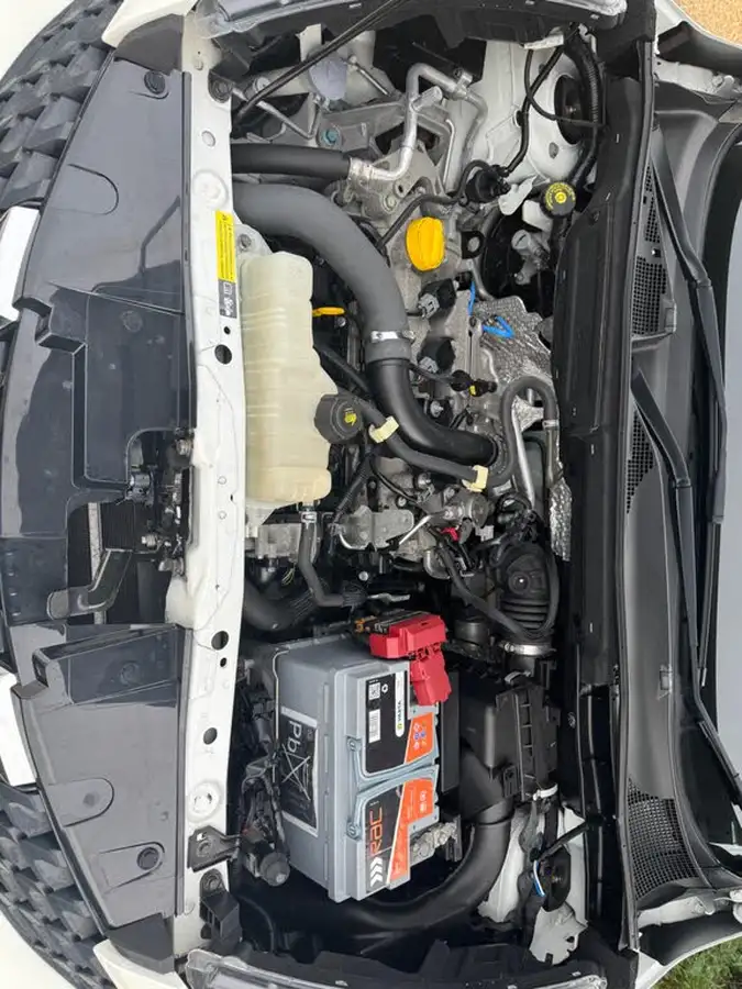 2017-nissan-juke-12-tekna-ss-big-9