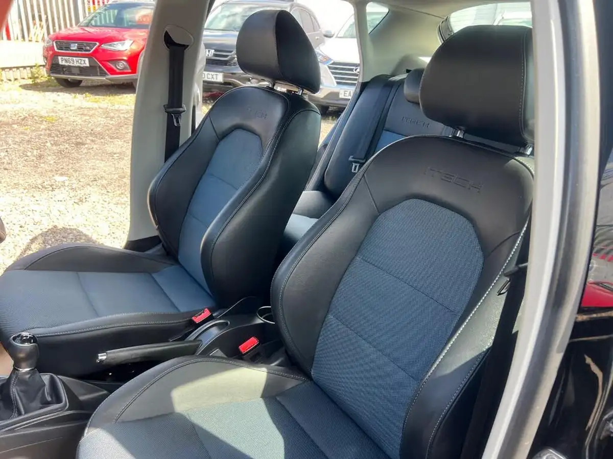 2015-seat-ibiza-12-i-tech-hatchback-5d-big-17