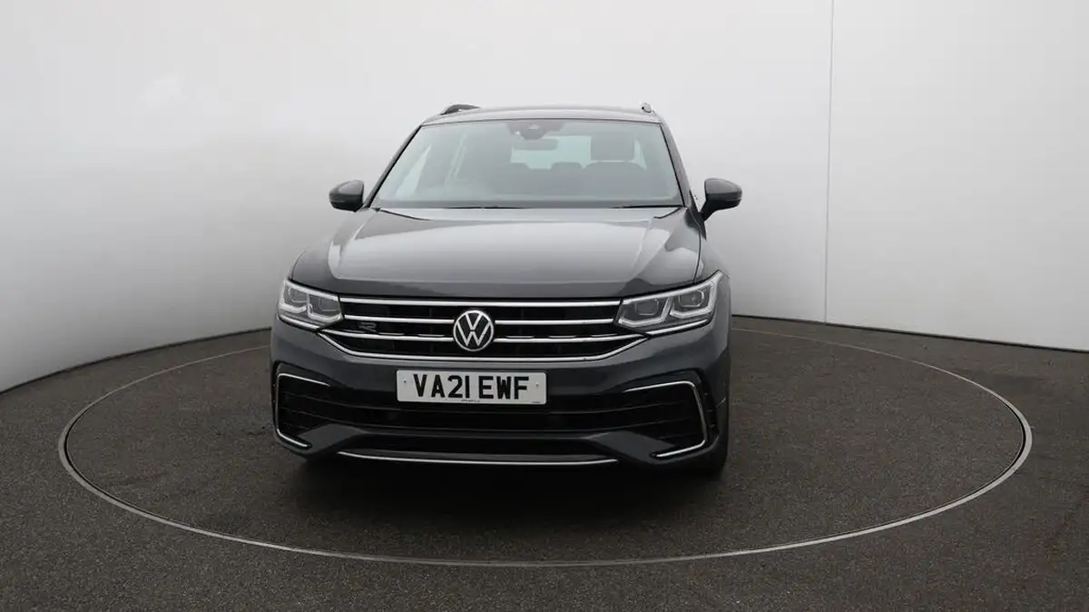 2021-volkswagen-tiguan-15-tsi-r-line-big-40