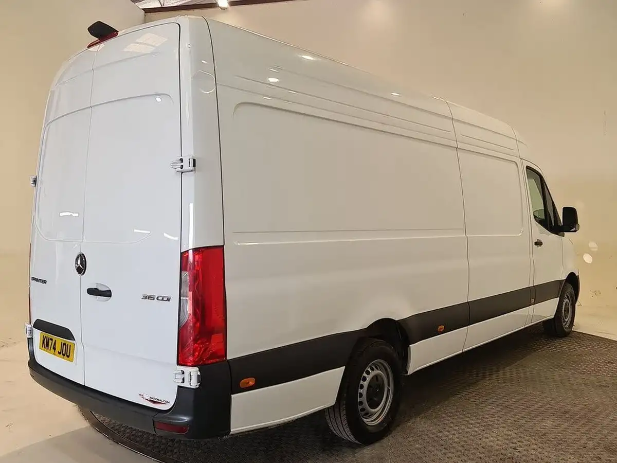 2024-mercedes-benz-sprinter-20cdi-315-l3h2-pro-eco-gear-big-22