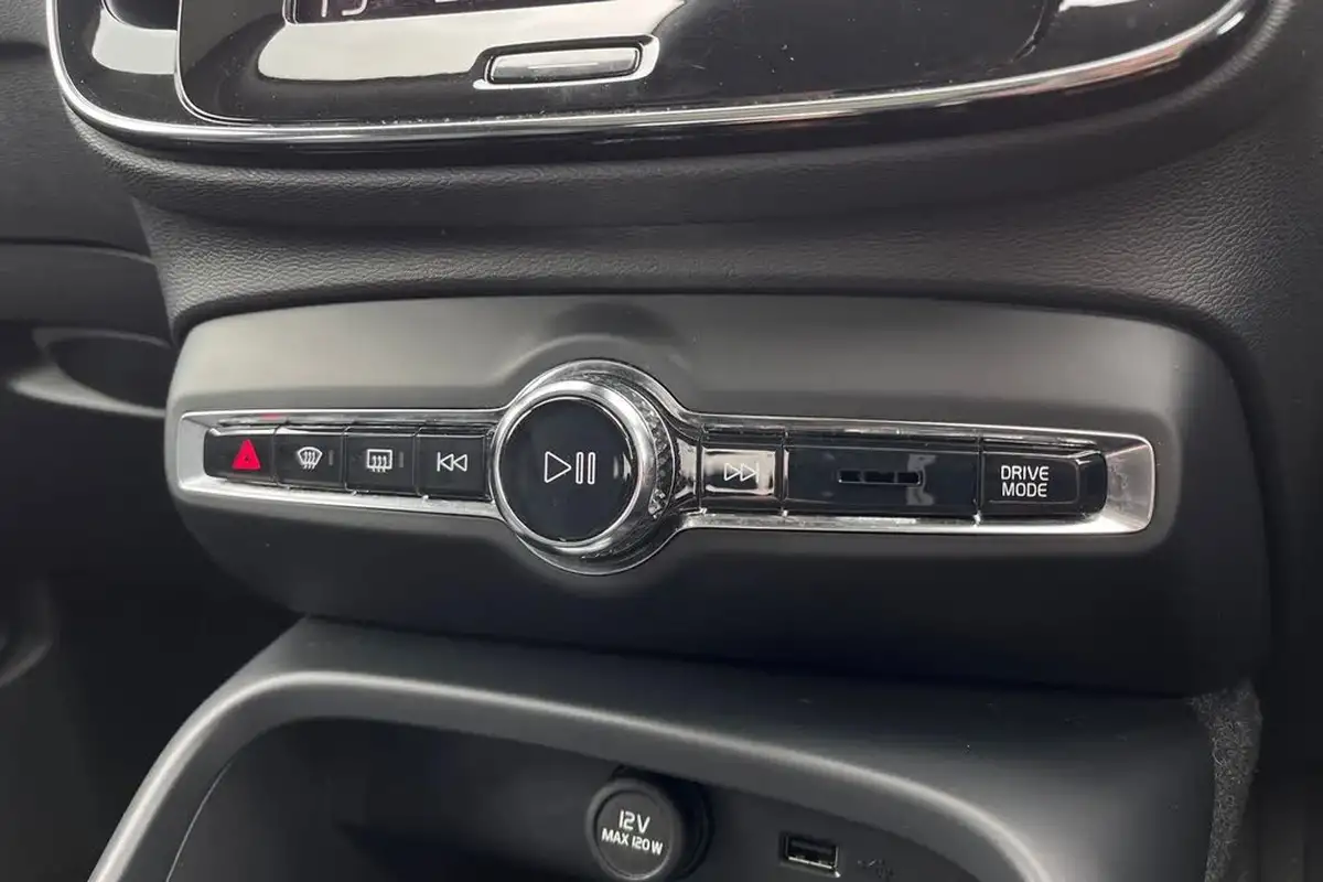 2022-volvo-xc40-15-t5-inscription-pro-big-56