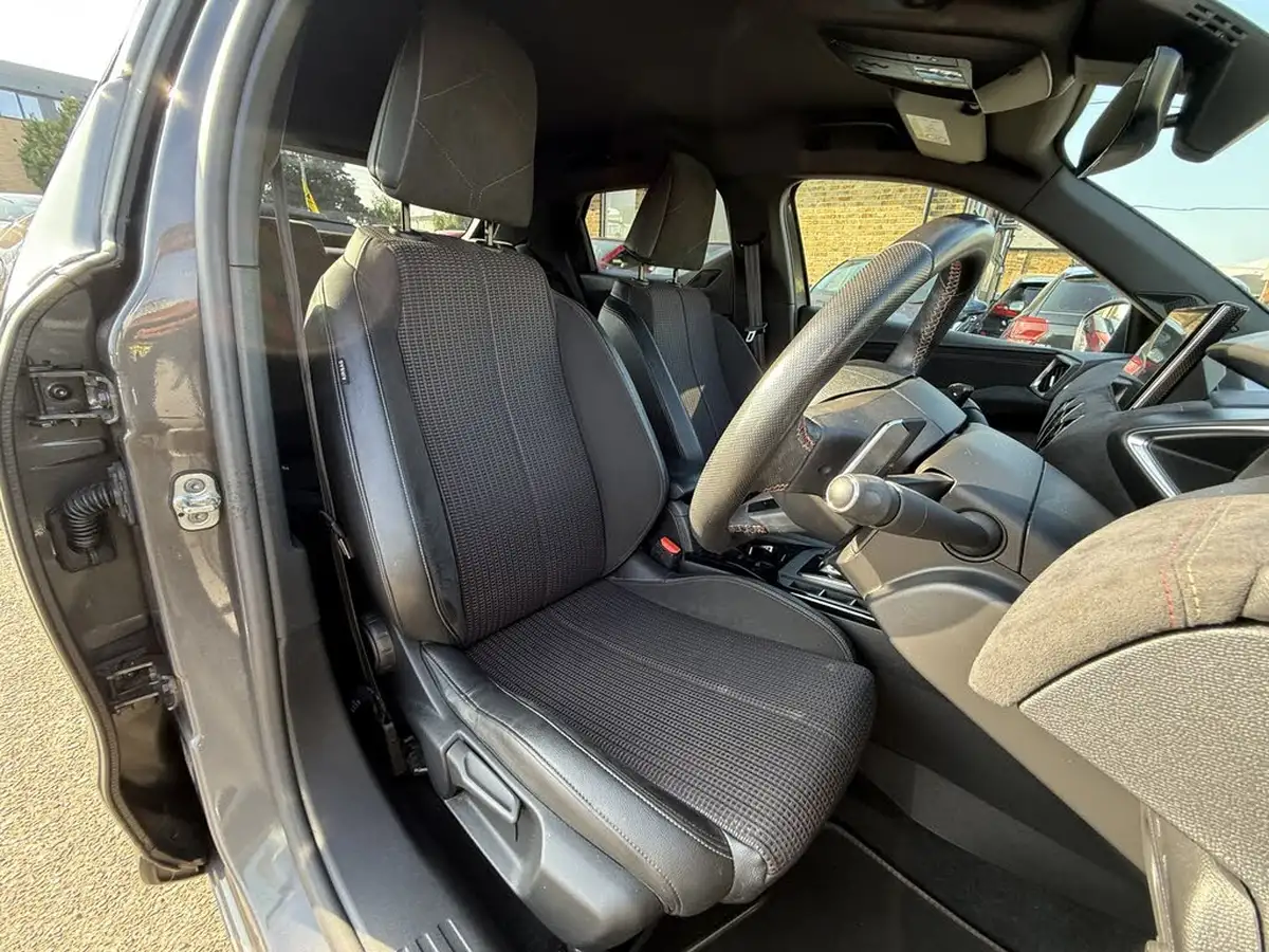 2022-ds-ds-3-crossback-12-puretech-performance-line-130ps-big-22