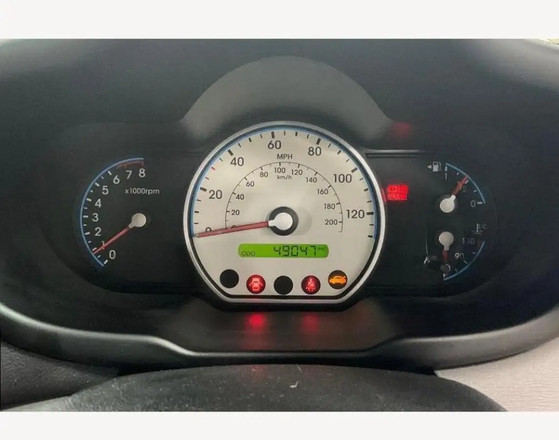2009-hyundai-i10-12-classic-big-7
